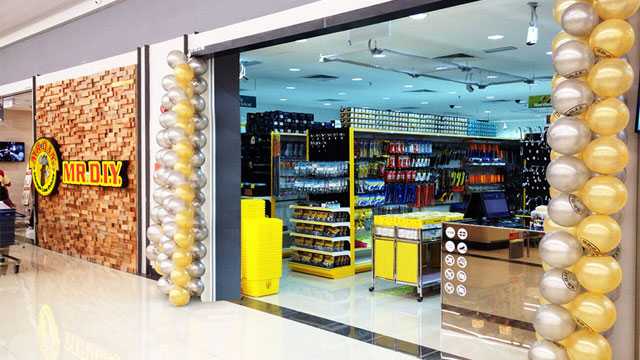 139th Store Opening at Lotus's Jenjarom