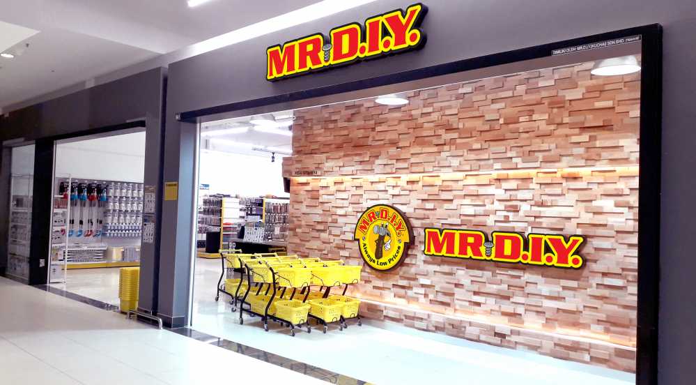 445th Store Opening at Lotus's Semenyih