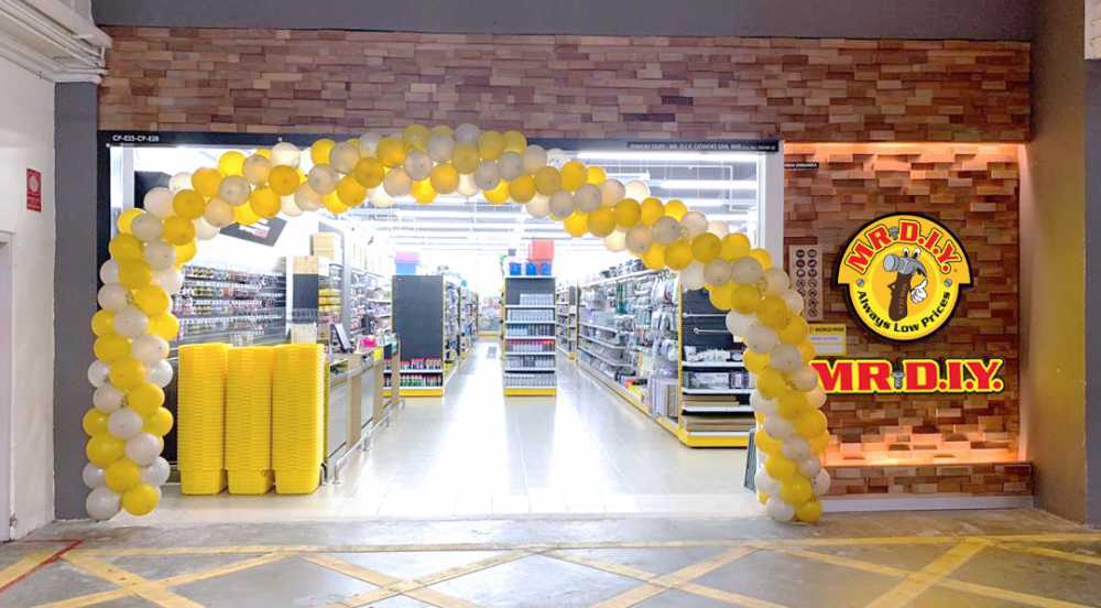 522th Store Opening at Giant Plentong Mall, Masai