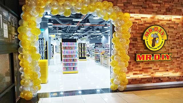 407th Store Opening at KSL City, JB