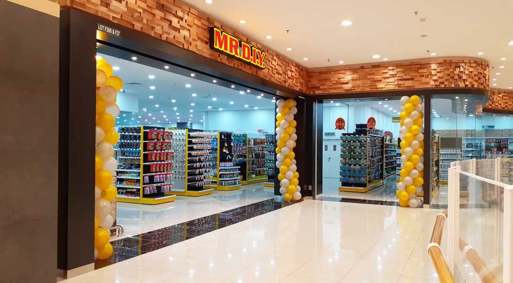 561st Store Opening at AEON Mall Shah Alam