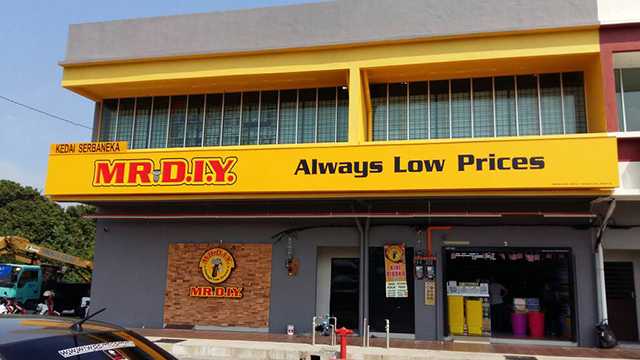 272nd Store Opening at Pekan, Pahang