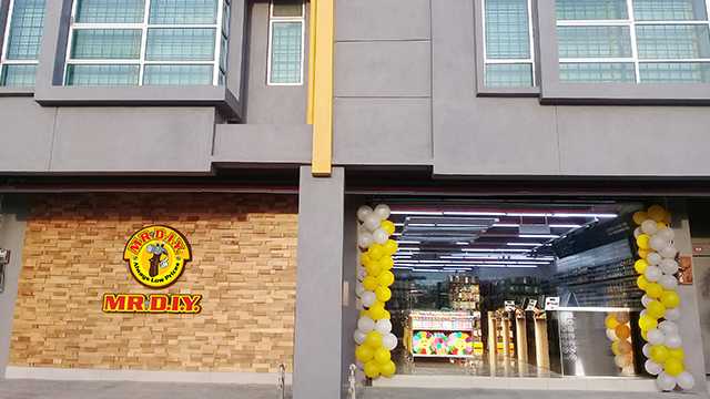 368th Store Opening at Dataran Satria, Gemas