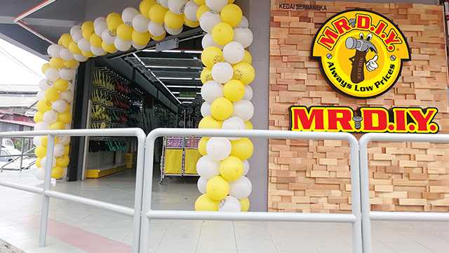 379th Store Opening at Crystal Gulf Business, Teluk Intan