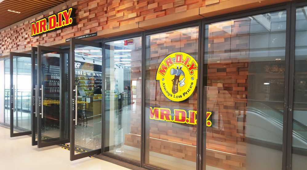 492nd Store Opening at R & F Mall, Johor