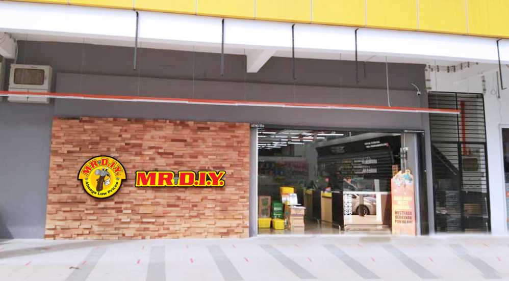 629th Store Opening at Sentosa Parade Kuching