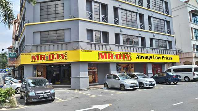 200th Store Opening at Sunway Mentari