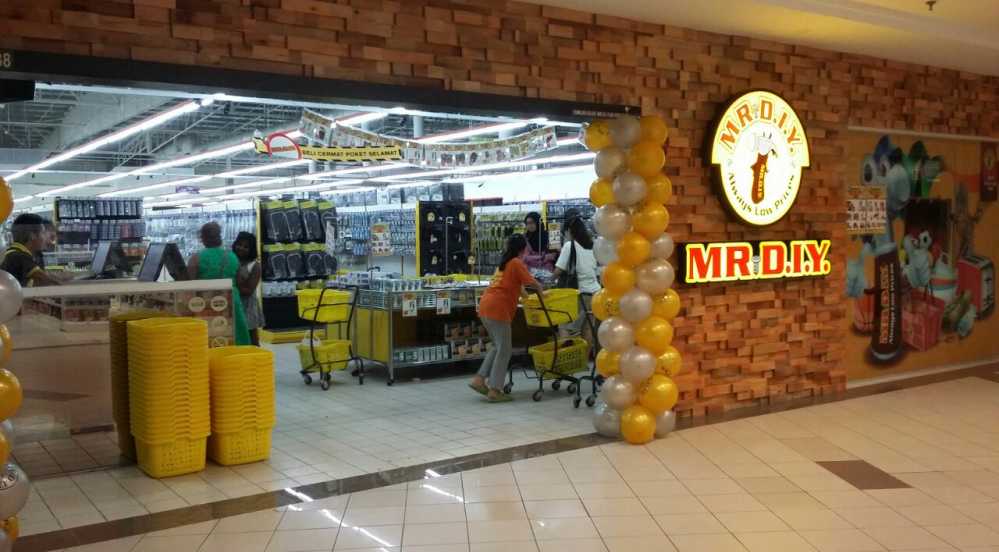 223rd Store Opening at Pearl City Mall