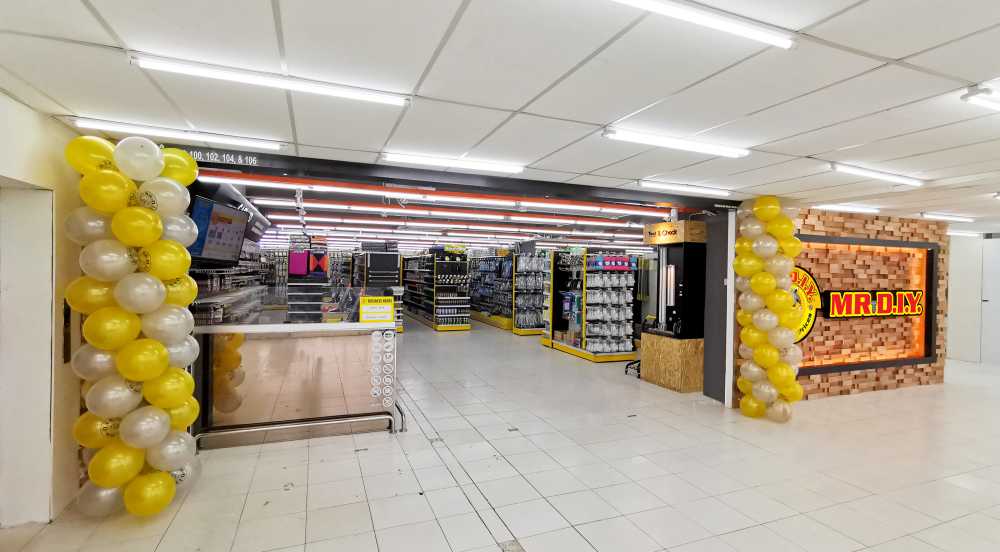 546th Store Opening at Amber Plaza 3A, Jalan Jelawat 1