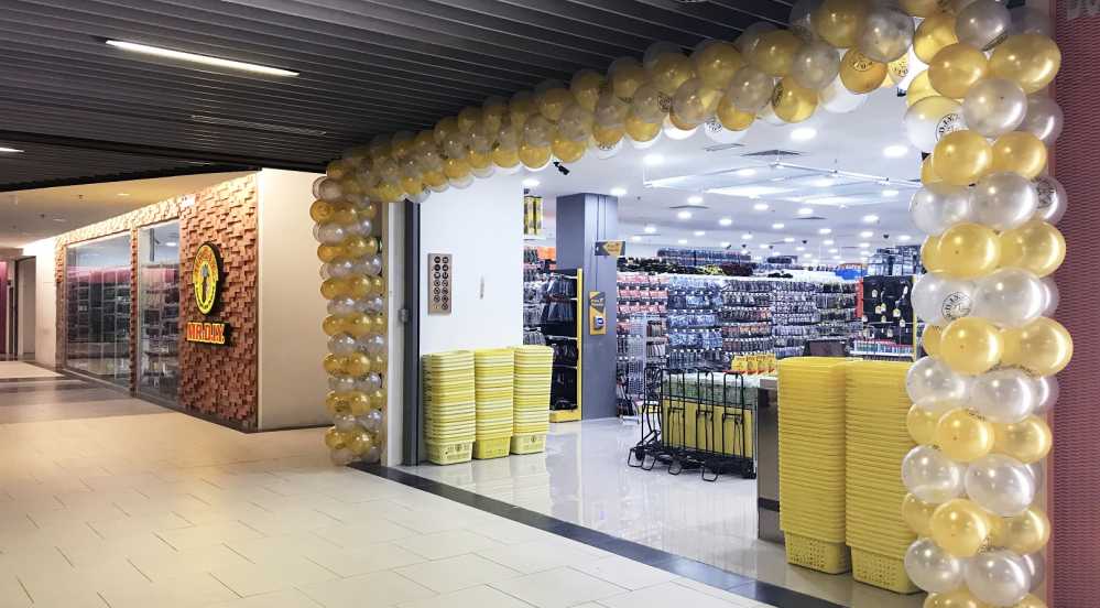323rd Store Opening at Star Avenue Lifestyle Mall