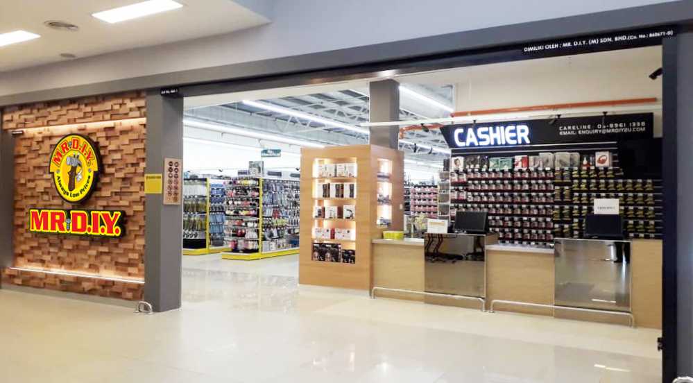 448th Store Opening at Lotus's Putra Nilai