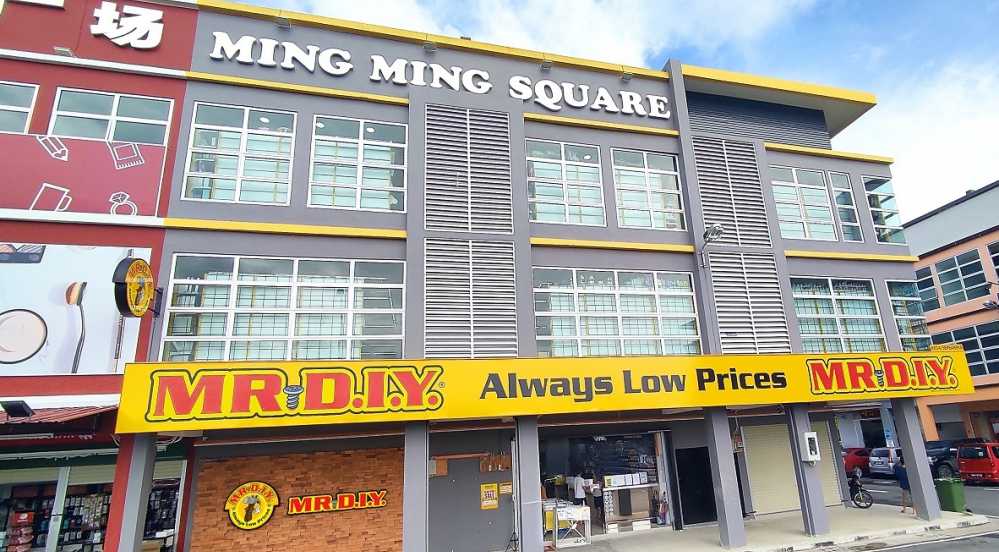 737th Store Opening at Satria Bau Commercial Centre, Bau