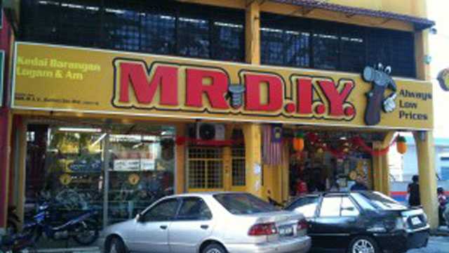 10th Store Opening at Sri Gombak
