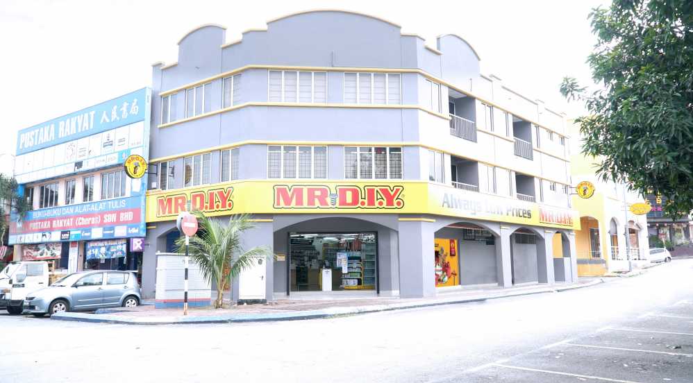 677th Store Opening at Bandar Damai Perdana, Cheras