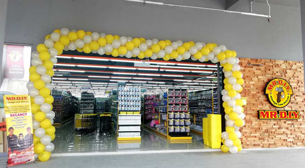 453rd Store Openings at Desa Latania, Shah Alam