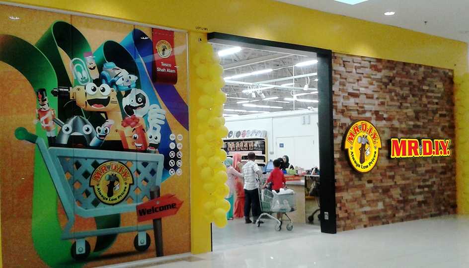397th Store Opening at Kuantan Parade