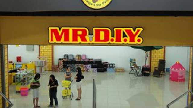 30th Store Opening at Harbour Place Mall